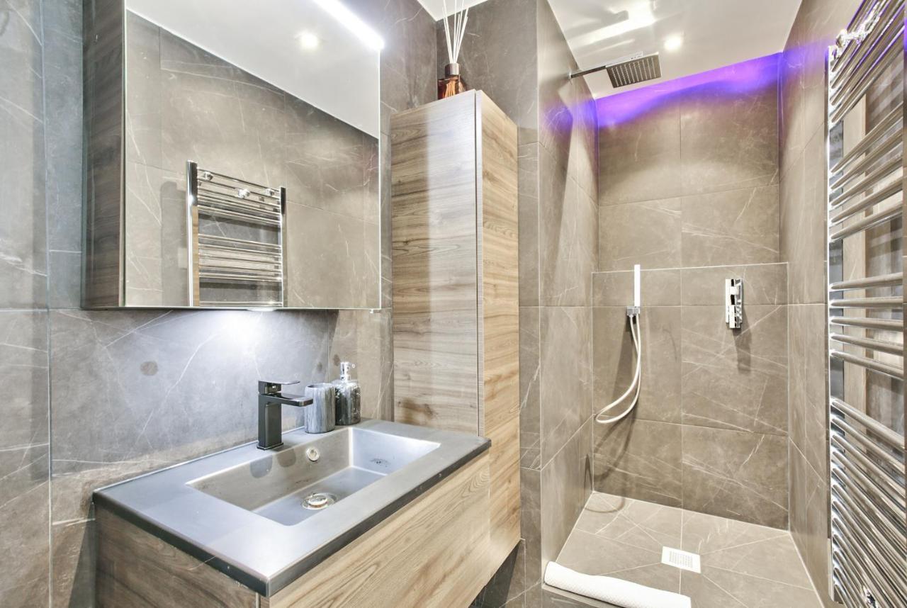 Appartement 69 - Authentic Parisian Paris