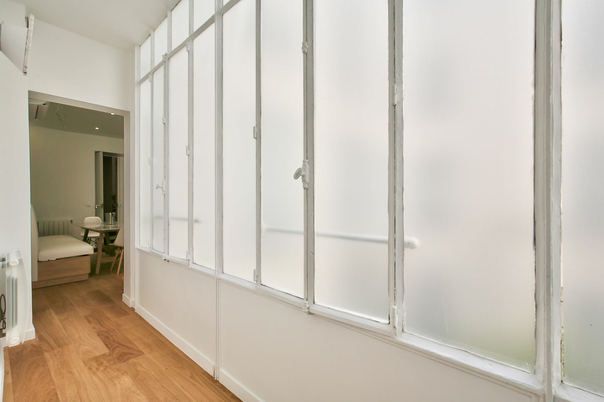 69 - Authentic Parisian Appartement *