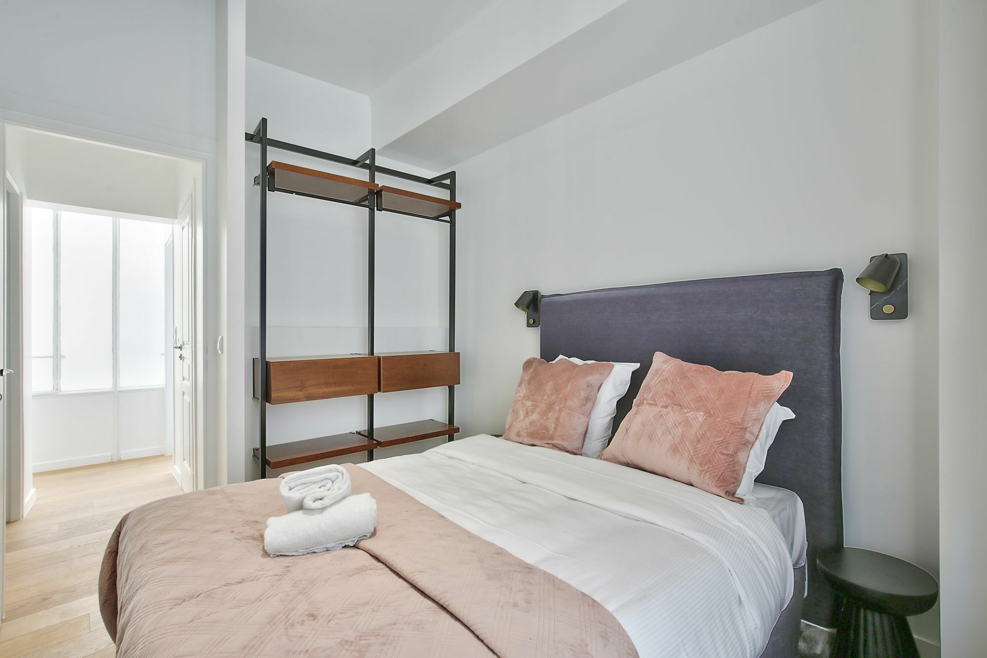 69 - Authentic Parisian Appartement